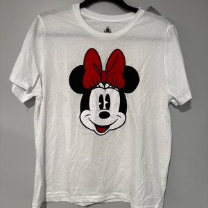 Disney Minnie Mouse Face Graphic Tee Shirt Large White NWT New With Tags Paris